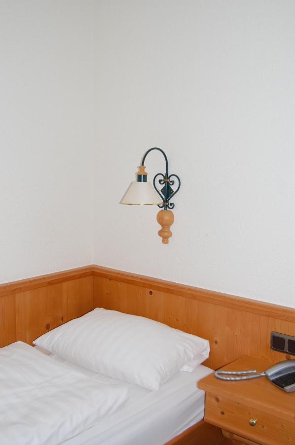 Hotel Gruener Baum Bretzenheim Dış mekan fotoğraf