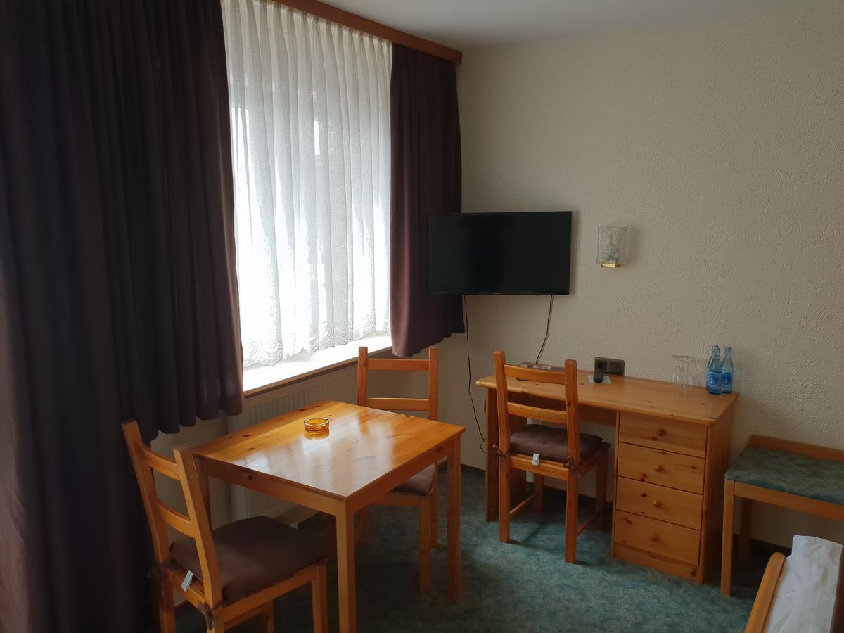 Hotel Gruener Baum Bretzenheim Dış mekan fotoğraf